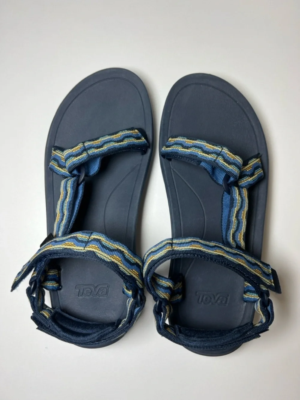 Teva Hurricane XLT2 Sandals Blue Yellow Light Blue Patterned Youth US 7 / EU 40